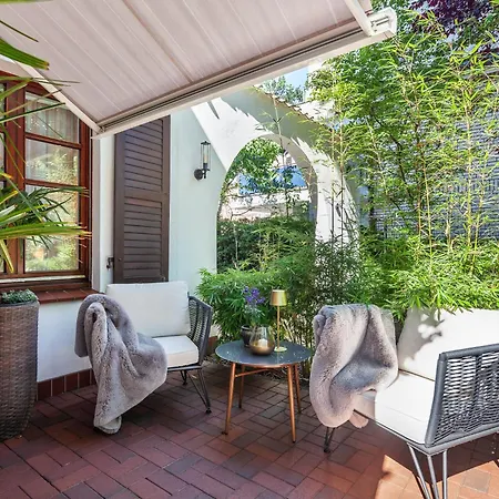 Studio-apartment Piccolino 26, Timmendorfer Strand- Strandkorb Inklusive & Privaten Zugang Zur Ostsee *